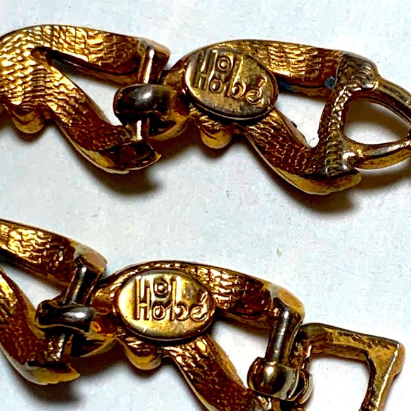 Hobé Vintage Necklace and Bracelet - Picture 6 of 8